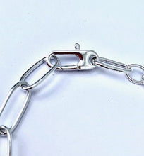Load image into Gallery viewer, Handcrafted Paperclip &amp; Round Link Chain Bracelet
