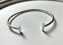 Load image into Gallery viewer, Sterling Silver T-end Bangle
