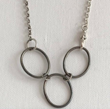 Load image into Gallery viewer, Two tone Sterling silver Statement necklace.
